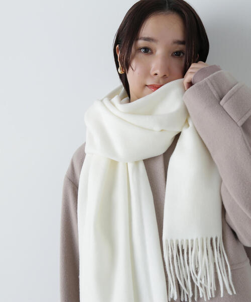 NATURAL BEAUTY BASIC（ナチュラルビューティーベーシック）の「◇【Oggi掲載】ウインターライトストール（ストール/ショール・レディース・ピンク/ベージュ/オフホワイト/グレー・FREE）」の6枚目の写真