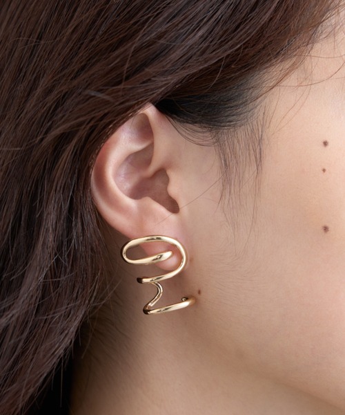 CIAOPANIC TYPY（チャオパニックティピー）の「lilメタルスパイラルピアス（ピアス（両耳用）・レディース・ゴールド/シルバー・ONE SIZE）」の4枚目の写真