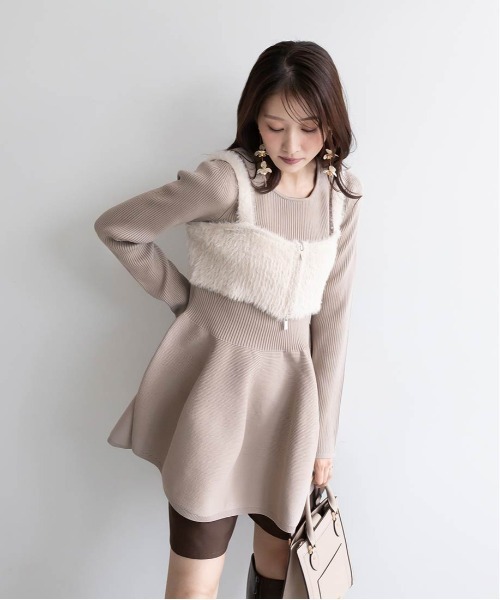 RANDA（ランダ）の「シャギービスチェセットペプラムニットトップス（ニット/セーター・レディース・ブルー/ホワイト/ベージュ・FREE）」の7枚目の写真