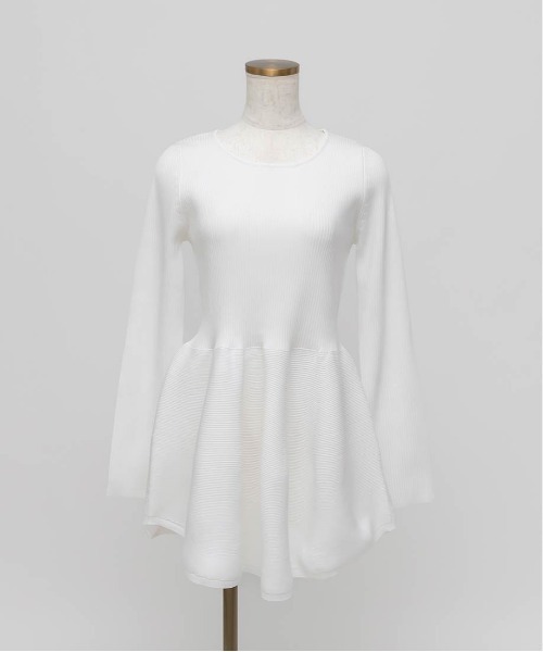 RANDA（ランダ）の「シャギービスチェセットペプラムニットトップス（ニット/セーター・レディース・ブルー/ホワイト/ベージュ・FREE）」の17枚目の写真