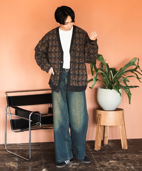 BEAMS HEART（ビームスハート）の「レトロ ジャカード カーディガン（カーディガン/ボレロ・メンズ・チャコールグレー/ブラック/カーキ・SMALL/MEDIUM/LARGE）」の4枚目の写真