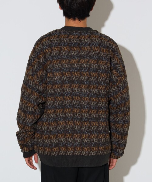 BEAMS HEART（ビームスハート）の「レトロ ジャカード カーディガン（カーディガン/ボレロ・メンズ・チャコールグレー/ブラック/カーキ・SMALL/MEDIUM/LARGE）」の14枚目の写真