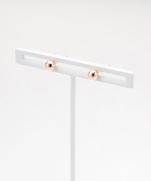 ESTELLE(エステール)の「K10 ピンクゴールド ピアス(4mm) ESTELLE/エステール(ピアス(両耳用)・レディース・ピンクゴールド・-)」の2枚目の写真