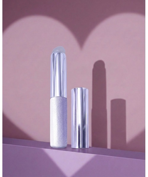 Studio17(スタジオジュウナナ)の「【studio17/スタジオ17】SILICONE LIP BRUSH(リップブラシ シリコン)(メイクブラシ・レディース・ブラック/ピンク/パープル・FREE)」の2枚目の写真