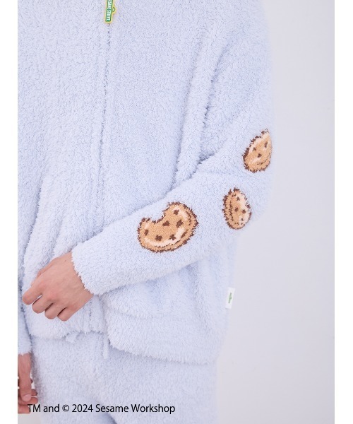 gelato pique(ジェラートピケ)の「【SESAME STREET】【HOMME】クッキーモンスター パーカ&ハーフパンツセット(ルームウェア/パジャマ・メンズ・ブルー・MEDIUM/LARGE)」の16枚目の写真