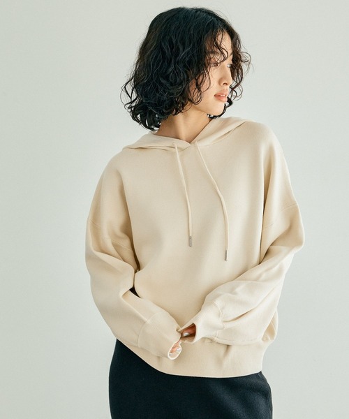 LEPSIM(レプシィム)の「12ゲージニットフーディー 133271(ニット/セーター・レディース・チャコールグレー/アイボリー・FREE)」の4枚目の写真