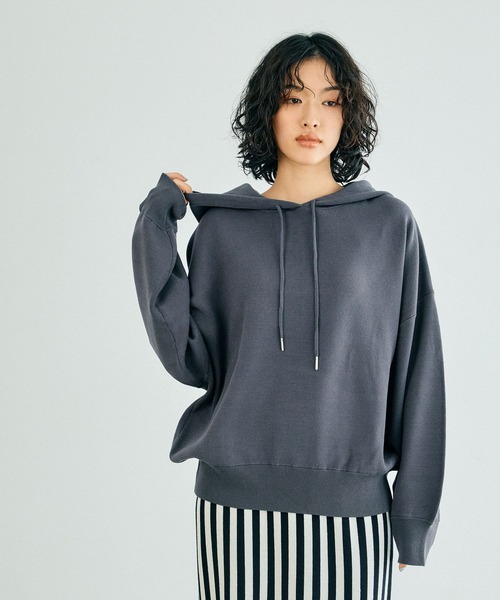 LEPSIM(レプシィム)の「12ゲージニットフーディー 133271(ニット/セーター・レディース・チャコールグレー/アイボリー・FREE)」の12枚目の写真