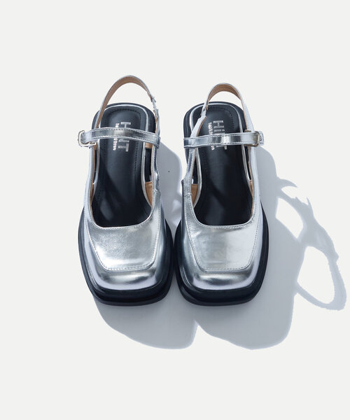 WHO'S WHO gallery（フーズフーギャラリー）の「【HiNT/ヒント】スクエアストラップミュール（サンダル・レディース・シルバー/ブラック/ホワイト・39/38/37）」の7枚目の写真