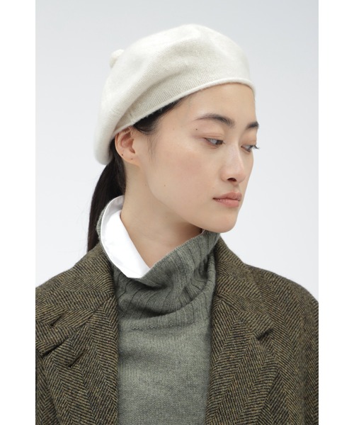 MARGARET HOWELL（マーガレットハウエル）の「MERINO CASHMERE BERET（ハンチング/ベレー帽・レディース・ホワイト系その他3・FREE）」の2枚目の写真