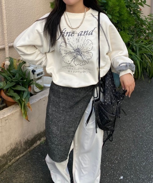 nemne store（ネンネストア）の「【Seoup】裏毛アスキーアートフラワースウェット（スウェット・レディース・アイボリー/ネイビー・SMALL/MEDIUM）」の8枚目の写真