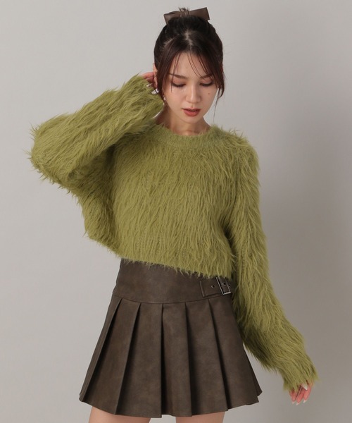 FOREVER 21（フォーエバー トゥエンティーワン）の「【2024FW】クロップドシャギーニットプルオーバー（ニット/セーター・レディース・ブラウン/グリーン/グレー/ナチュラル・FREE）」の9枚目の写真