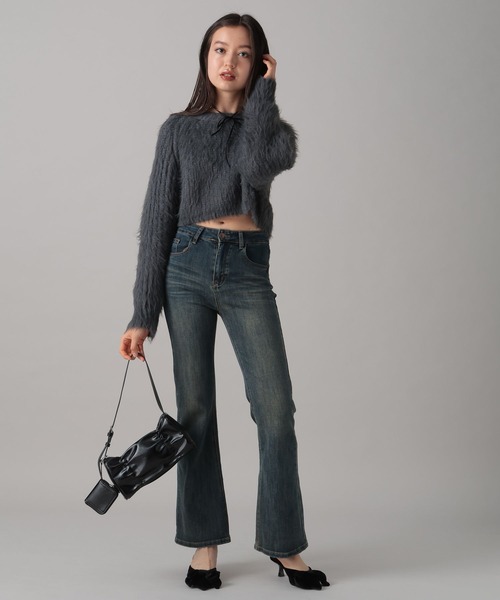 FOREVER 21（フォーエバー トゥエンティーワン）の「【2024FW】クロップドシャギーニットプルオーバー（ニット/セーター・レディース・ブラウン/グリーン/グレー/ナチュラル・FREE）」の17枚目の写真