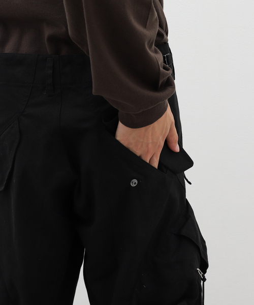 パンツ NVRFRGT CENTER SEAM CURVED 3D CARGO PANT NVRFRGT / CENTER SEAM CURVED 3D CARGO PANTS – BLACK | disarm