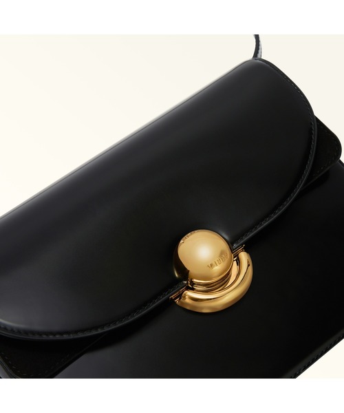FURLA(フルラ)の「フルラ スフェラ クロスボディバッグ S(ショルダーバッグ・レディース・ブラック・ONE SIZE)」の5枚目の写真
