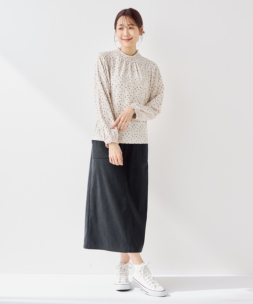 Petit Honfleur（プチオンフルール）の「フリル衿ドットプルオーバー（Tシャツ/カットソー・レディース・ネイビー/ブラック/アイボリー・M/L）」の8枚目の写真