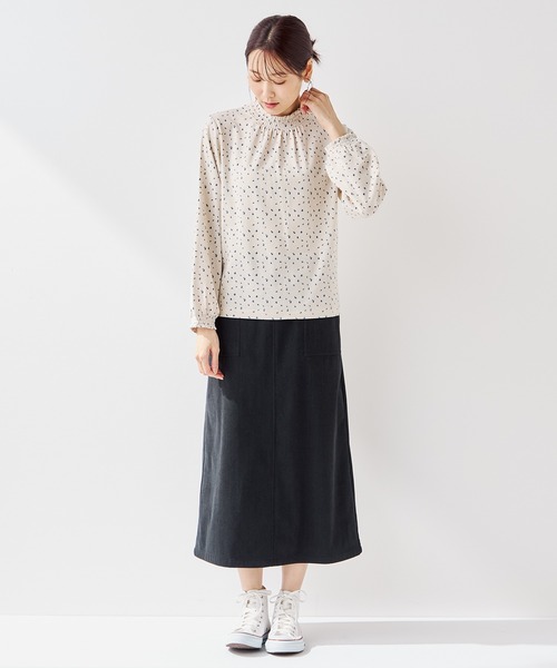Petit Honfleur（プチオンフルール）の「フリル衿ドットプルオーバー（Tシャツ/カットソー・レディース・ネイビー/ブラック/アイボリー・M/L）」の10枚目の写真