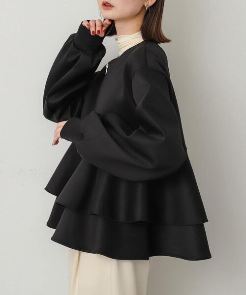 SENSE OF PLACE by URBAN RESEARCH（センスオブプレイスバイアーバンリサーチ）の「フリルペプラムジップカーディガン（カーディガン/ボレロ・レディース・モカ/チャコールグレー/ブラック/アイボリー・ONE）」の3枚目の写真