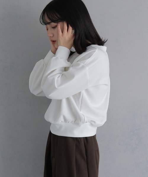 cheriella(シェリエラ)の「【cheriella】2WAYカットジョーゼットバックデザイントップス 2-WAY CUT GEORGETTE BACK DESIGN TOPS(Tシャツ/カットソー・レディース・ブラック/ライトグレー/ホワイト・M)」の11枚目の写真