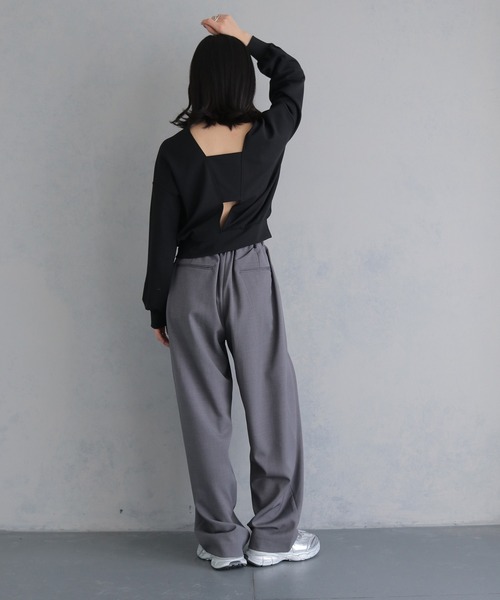 cheriella(シェリエラ)の「【cheriella】2WAYカットジョーゼットバックデザイントップス 2-WAY CUT GEORGETTE BACK DESIGN TOPS(Tシャツ/カットソー・レディース・ブラック/ライトグレー/ホワイト・M)」の16枚目の写真