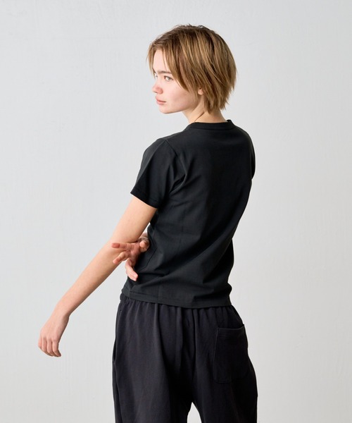 COLONY 2139(コロニートゥーワンスリーナイン)の「32/2コットンテディTシャツ(Tシャツ/カットソー・レディース・サックスブルー/ブラック/ネイビー/グレー/ピンク/ブラウン/ホワイト・MEDIUM/SMALL/LARGE)」の17枚目の写真