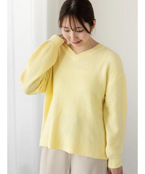 Te chichi TERRASSE（テチチテラス）の「メランジVネックニット（ニット/セーター・レディース・イエロー/サックスブルー/チャコールグレー/グレー・F）」の8枚目の写真