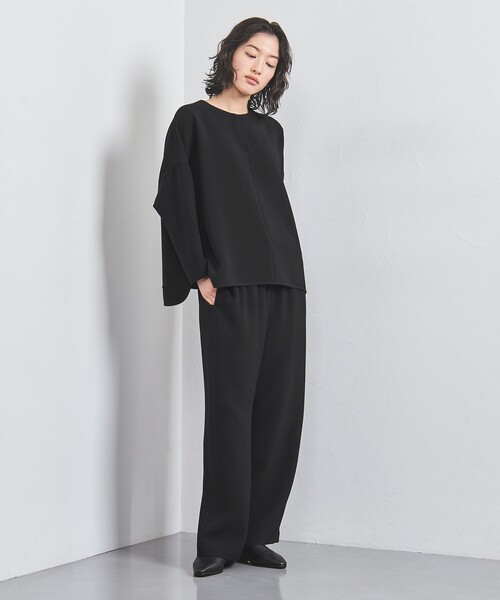 UNITED ARROWS（ユナイテッドアローズ）の「COMFY スリットノーカラー プルオーバー -吸水速乾 UVカット ウォッシャブル-（シャツ/ブラウス・レディース・オフホワイト/ブラック/ワインレッド・36/38）」の4枚目の写真