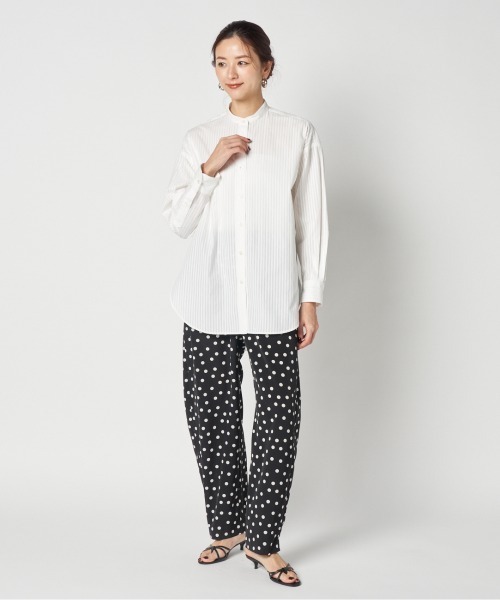 HELIOPOLE（エリオポール）の「the EDITOR  SHIRT (BAND COLLAR)（シャツ/ブラウス・レディース・ブルー系その他/ホワイト/サックスブルー・38）」の14枚目の写真