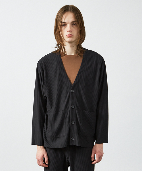 AH ABAHOUSE（エーエイチアバハウス）の「【AH ABAHOUSE/セットアップ対応】プリーツ カーディガン（カーディガン/ボレロ・メンズ・ブラック/グレイッシュベージュ/チャコールグレー・46/48）」の5枚目の写真