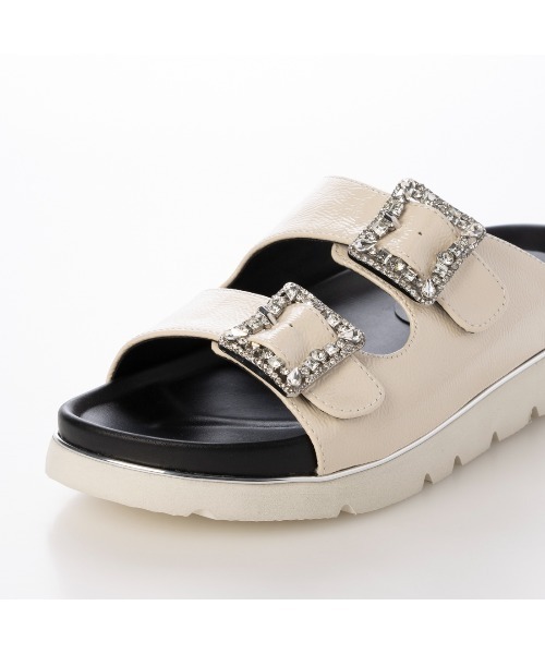 carino(カリーノ)の「厚底ビジューバックルサンダル(サンダル・レディース・シルバー/ブラック/アイボリー・S/M/L/LL)」の19枚目の写真