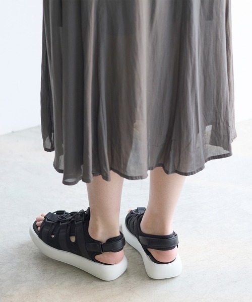 coca(ANDEX shoes product)(コカ)の「厚底 レースアップ ダッド スポーツサンダル(サンダル・レディース・ブラック/ブラック系その他・SMALL/MEDIUM/LARGE)」の11枚目の写真