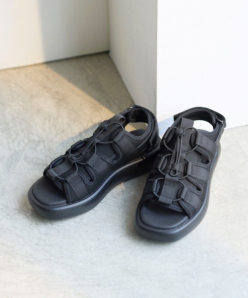 coca(ANDEX shoes product)(コカ)の「厚底 レースアップ ダッド スポーツサンダル(サンダル・レディース・ブラック/ブラック系その他・SMALL/MEDIUM/LARGE)」の17枚目の写真