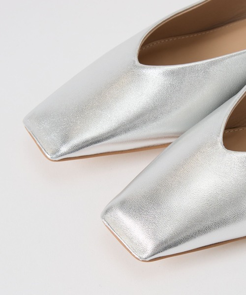 Mazell（マゼル）の「Mazell / シープレザースクエアフラット【Mazell】（パンプス・レディース・その他1/ブラック/キャメル/オフホワイト・39/37/38/35/40/36）」の21枚目の写真