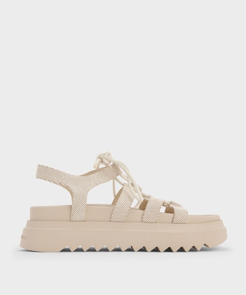 CHARLES & KEITH（チャールズ & キース）の「グラディエーター レースアップフラットフォームサンダル（サンダル・レディース・ブラック/ベージュ・22.5cm/23cm/23.5cm/24.5cm/25cm/25.5cm/26.5cm）」の13枚目の写真