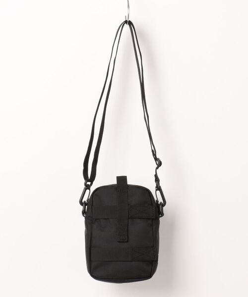 NEW ERA(ニューエラ)の「【NEW ERA/ニューエラ】SHOULDER POUCH(ショルダーバッグ・メンズ・ブラック/ブラック×ホワイト/サンドベージュ・FREE)」の4枚目の写真