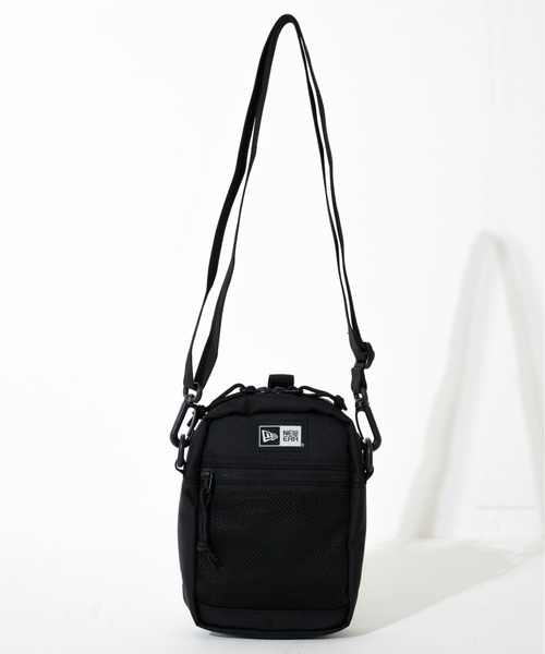 NEW ERA(ニューエラ)の「【NEW ERA/ニューエラ】SHOULDER POUCH(ショルダーバッグ・メンズ・ブラック/ブラック×ホワイト/サンドベージュ・FREE)」の7枚目の写真