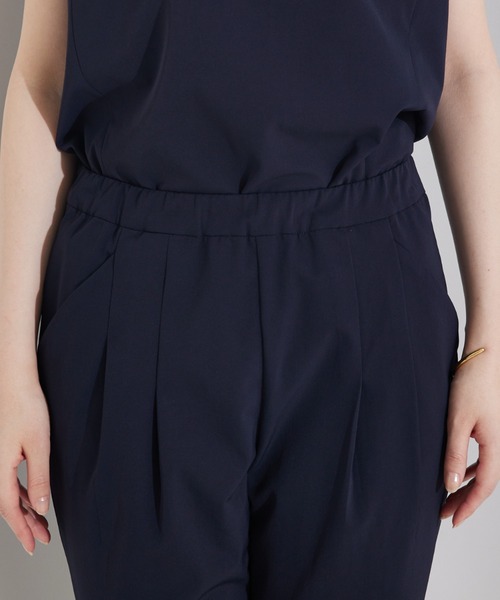qualite（カリテ）の「【細見え×ウエストカバー】2WAYストレッチタックパンツ/オフィスカジュアル/夏服（スラックス・レディース・グレイッシュベージュ/オフホワイト/ピンク/ブラック/ネイビー・36/34/38/40）」の19枚目の写真