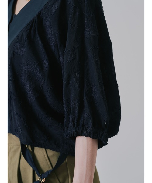 DOLLUPOOPS（ドールアップウップス）の「ペイズリージャガードブラウス（シャツ/ブラウス・レディース・ブラック/カーキ・38）」の14枚目の写真