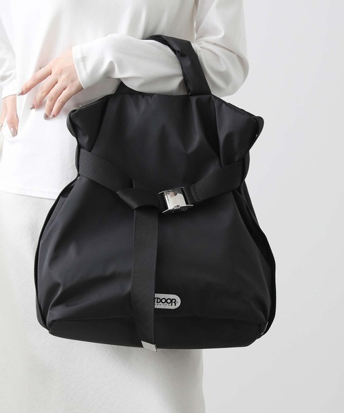 OUTDOOR PRODUCTS(アウトドアプロダクツ)の「Puilting2WAYM(バックパック/リュック・レディース・アイボリー/ブラック・FREE)」の2枚目の写真