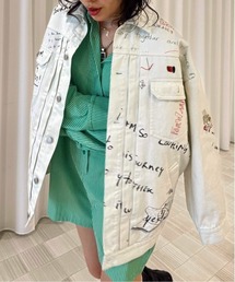 Gabrielle×AMERI 10TH HISTORY JACKETを使った人気ファッション