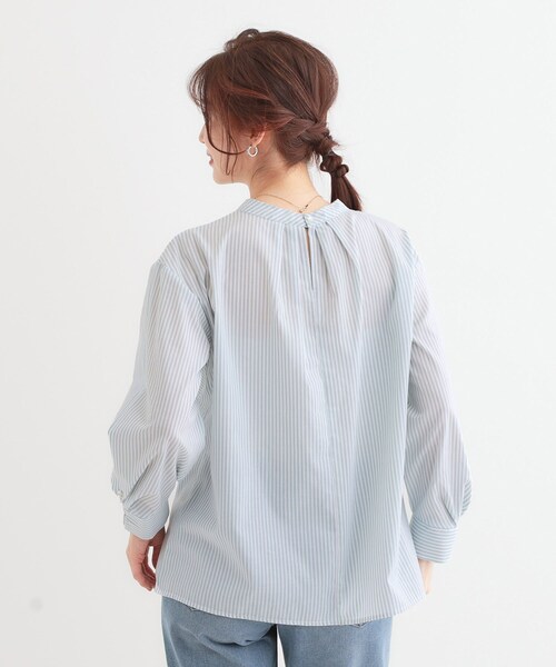 DRESKIP（ドレスキップ）の「【洗える】洗濯後しわになにりくい お袖タックブラウス（シャツ/ブラウス・レディース・パープル系1/ベージュ系9/サックスブルー系5/イエロー系その他7/グリーン系3/ネイビー系2・01/02/03/04）」の13枚目の写真