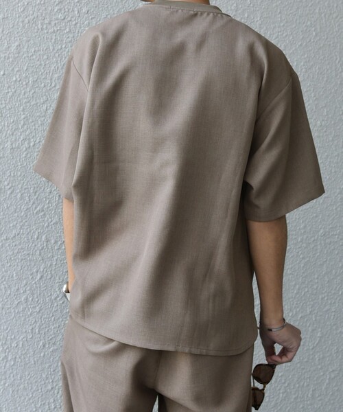 SHIPS any(シップス エニィ)の「SHIPS any:〈洗濯機可能〉ラウンド フェイク レイヤード Tシャツ(セットアップ対応) 25SS◇(Tシャツ/カットソー・メンズ・ダークグレー/ネイビー/ブラウン/オリーブ/ブルー・SMALL/MEDIUM/LARGE)」の14枚目の写真