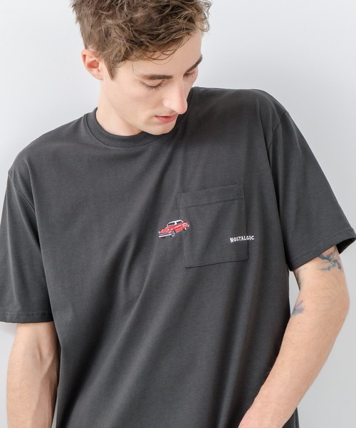 JEANS MATE(ジーンズメイト)の「【汗染みの目立ちにくいTシャツ ZEROSTAIN/ゼロステイン】胸ポケット 刺繍Tシャツ 防汚 UVカット アニマル おじさん ビール アメ車(Tシャツ/カットソー・メンズ・ホワイト系その他3/ホワイト系その他2/ブラック系その他2/ベージュ系その他3/ブルー系その他/ベージュ系その他・MEDIUM/X-LARGE/LARGE)」の3枚目の写真
