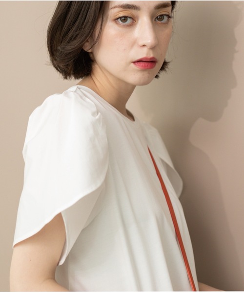 OPAQUE.CLIP(オペークドットクリップ)の「チューリップスリーブドッキングカットソー【洗濯機洗い可/接触冷感】(Tシャツ/カットソー・レディース・ブルー系その他/ホワイト/ブラック・36/38/40/42)」の21枚目の写真