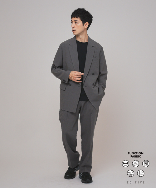 EDIFICE（エディフィス）の「"MULTI FUNCTION" ライトウェイト テーパードスラックス（スラックス・メンズ・ブラック/グレー/ネイビー・LARGE/MEDIUM/SMALL/X-SMALL）」の2枚目の写真