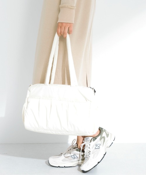 URBAN RESEARCH Sonny Label（アーバンリサーチサニーレーベル）の「SLAB　2wayPuffBostonBag（ボストンバッグ・レディース・オフホワイト/ブラック/ミント・ONE）」の5枚目の写真
