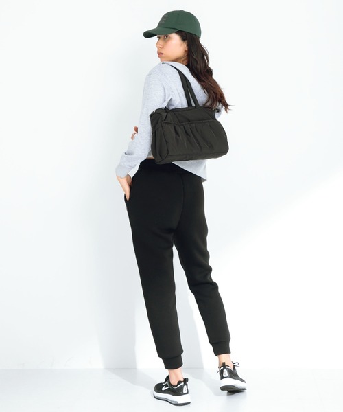 URBAN RESEARCH Sonny Label（アーバンリサーチサニーレーベル）の「SLAB　2wayPuffBostonBag（ボストンバッグ・レディース・オフホワイト/ブラック/ミント・ONE）」の15枚目の写真