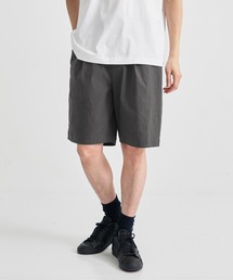 ATON（エイトン）の「【ATON / エイトン】STRETCH NYLON LINEN WIDE 2TUCKED SHORTS（その他パンツ）」