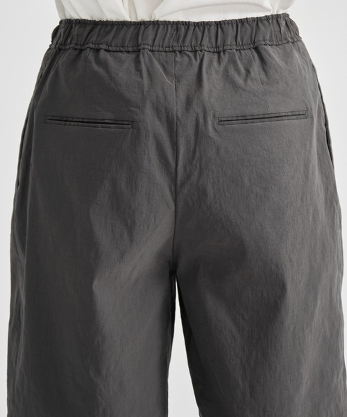 セール】【ATON / エイトン】STRETCH NYLON LINEN WIDE 2TUCKED SHORTS