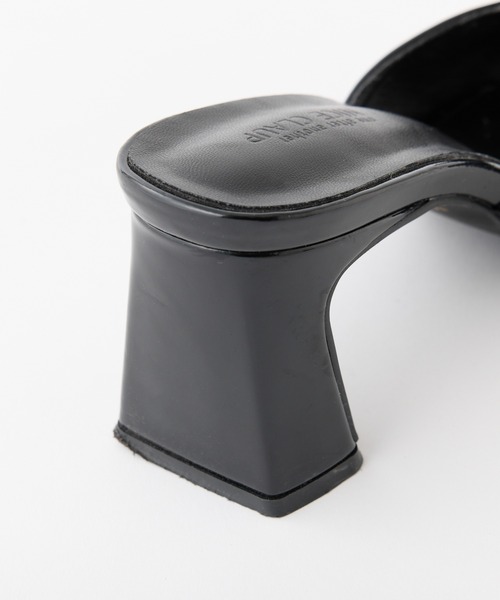 one after another NICE CLAUP(ワンアフターアナザーナイスクラップ)の「ビッグリボンポインテッドサンダル(サンダル・レディース・ブラック/イエロー/ホワイト・L/M/S)」の8枚目の写真