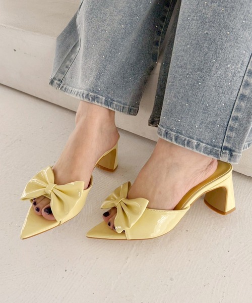 one after another NICE CLAUP(ワンアフターアナザーナイスクラップ)の「ビッグリボンポインテッドサンダル(サンダル・レディース・ブラック/イエロー/ホワイト・L/M/S)」の15枚目の写真